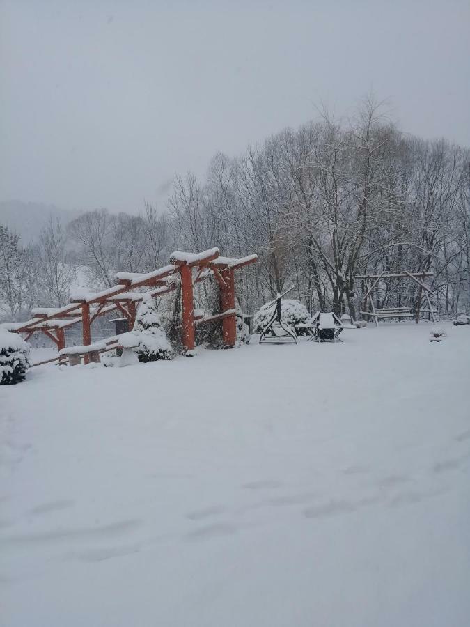 Swiety Spokoj Bieszczady 782-047-324 Ustrzyki Dolne Exterior foto